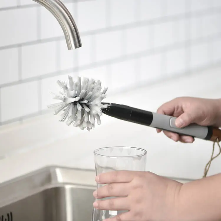 brush for cleaning water bottle